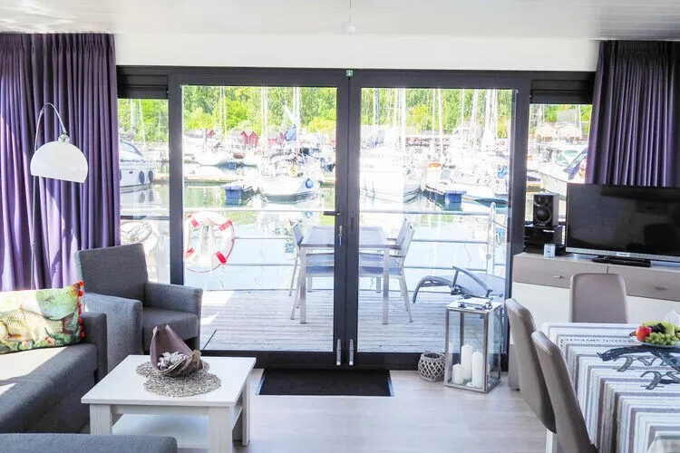 Hausboot Family & Friends LP 4 / 1-2 Personen-Living room