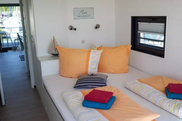 Hausboot Family & Friends LP 4 / 1-2 Personen-Bedroom