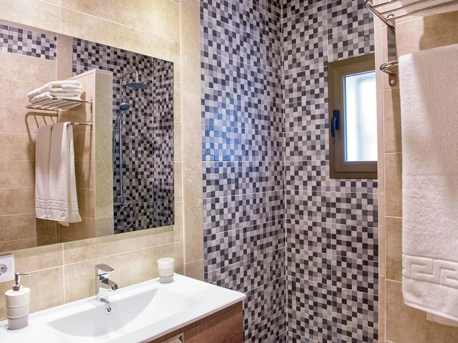 Schöne Villa in Cala Millor, Cala Bona-Image-tags.info