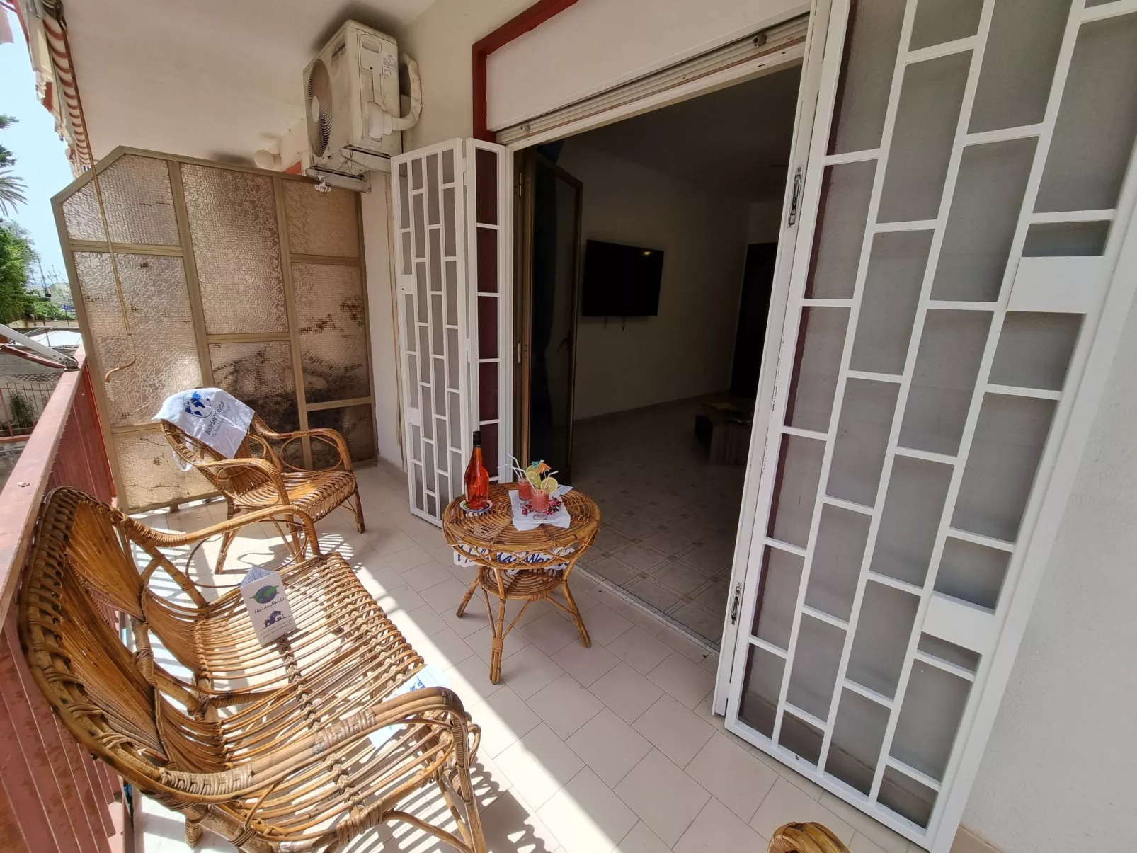 Für 4 Personen ca. 61 m&sup2; in Isola delle Femmine, Sizilien (Nordküste von S-Image-tags.info