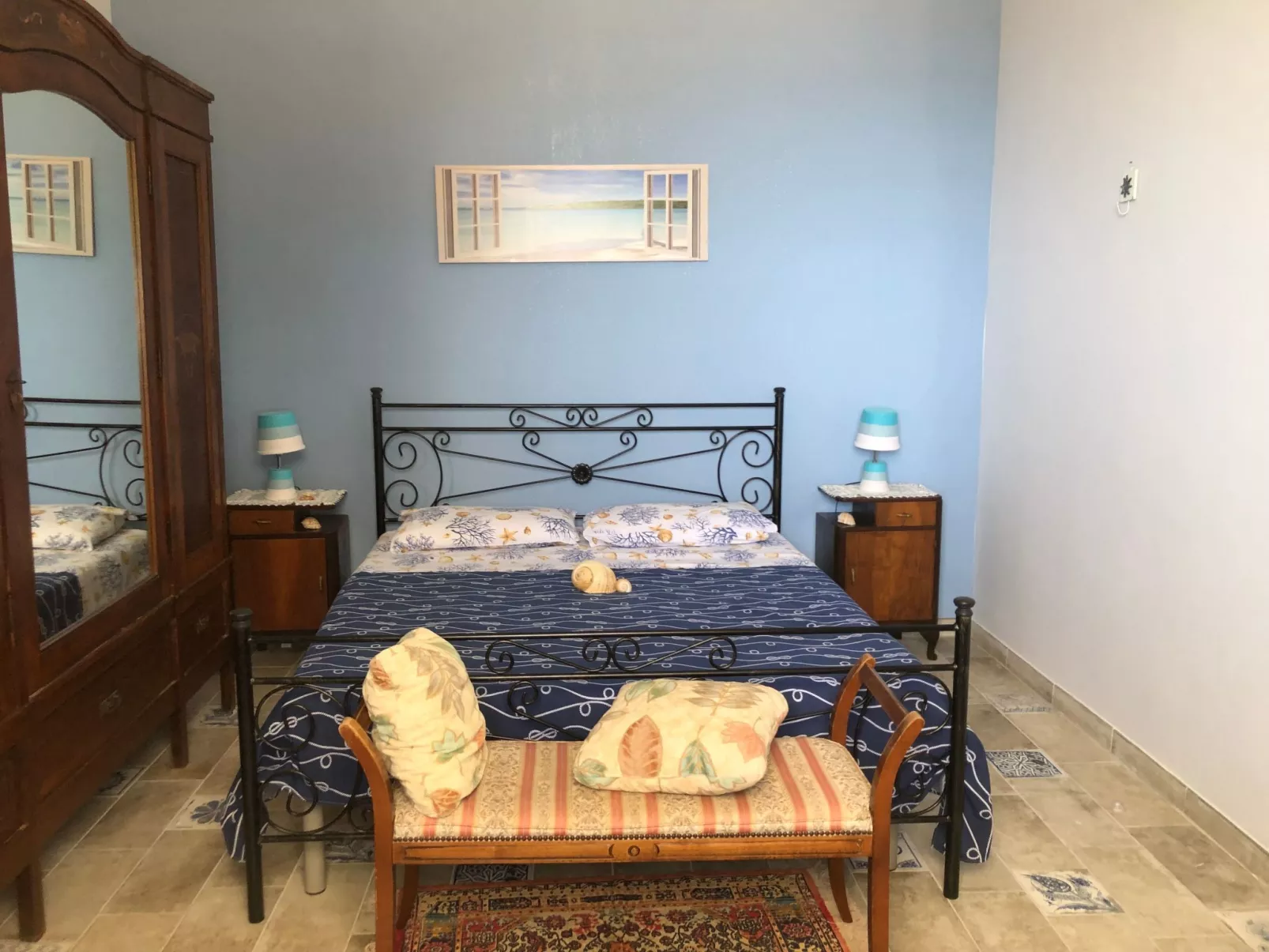 Mit Wasserblick-Drinnen