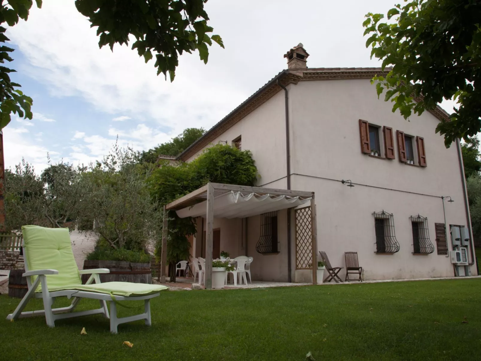 Wohnung mit Privatparkplatz-Dehors