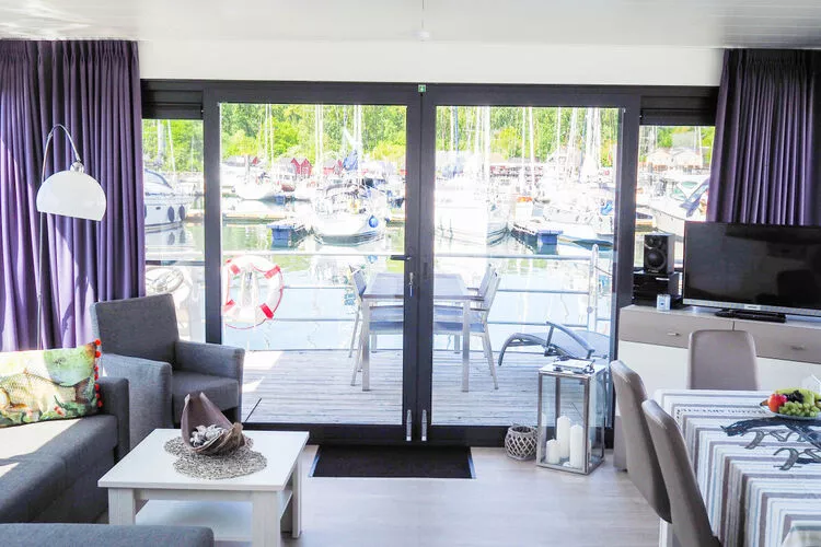 Hausboot Family & Friends LP 4 / 4 Personen-Living room
