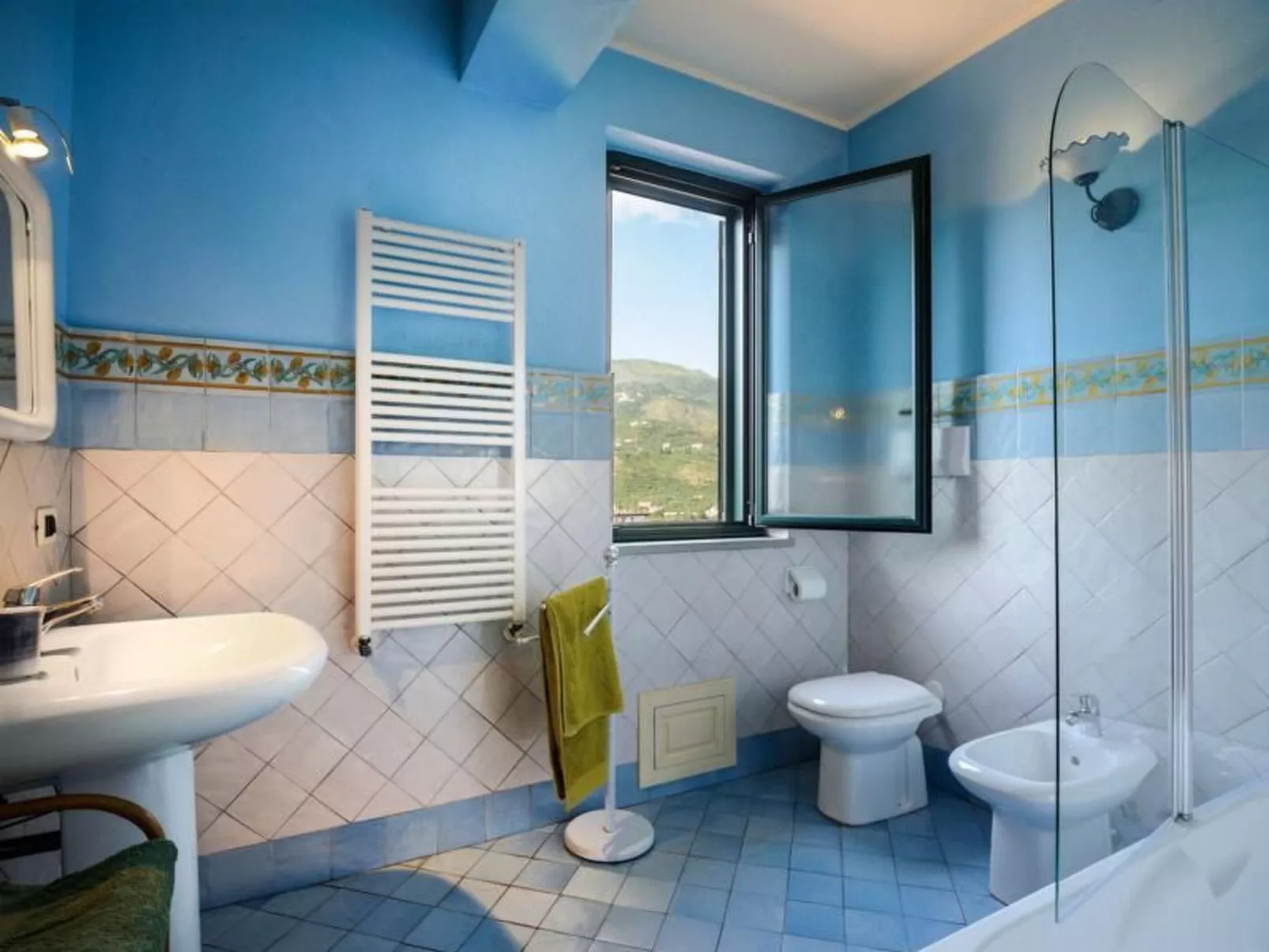 Villa Fontanelle-Inside