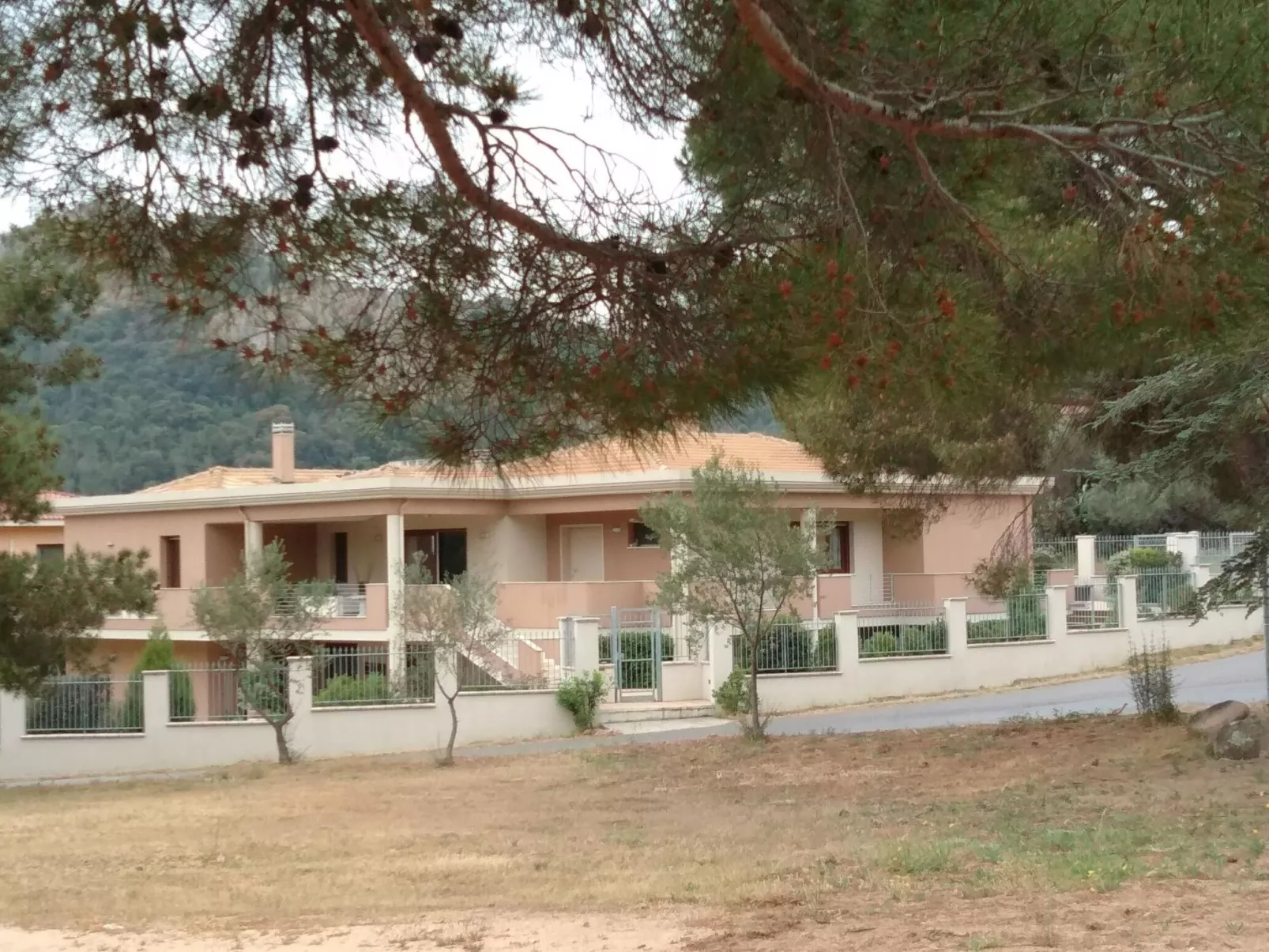 Villa Luigi, Unterkunft in der Villa, Parkplatz, Wallbox-Image-tags.info