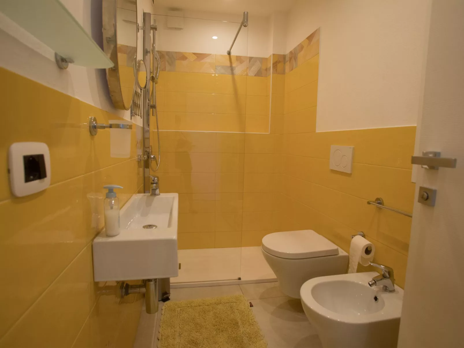 Wohnung mit schönem Blick auf den Golf von Dianese-Dedans