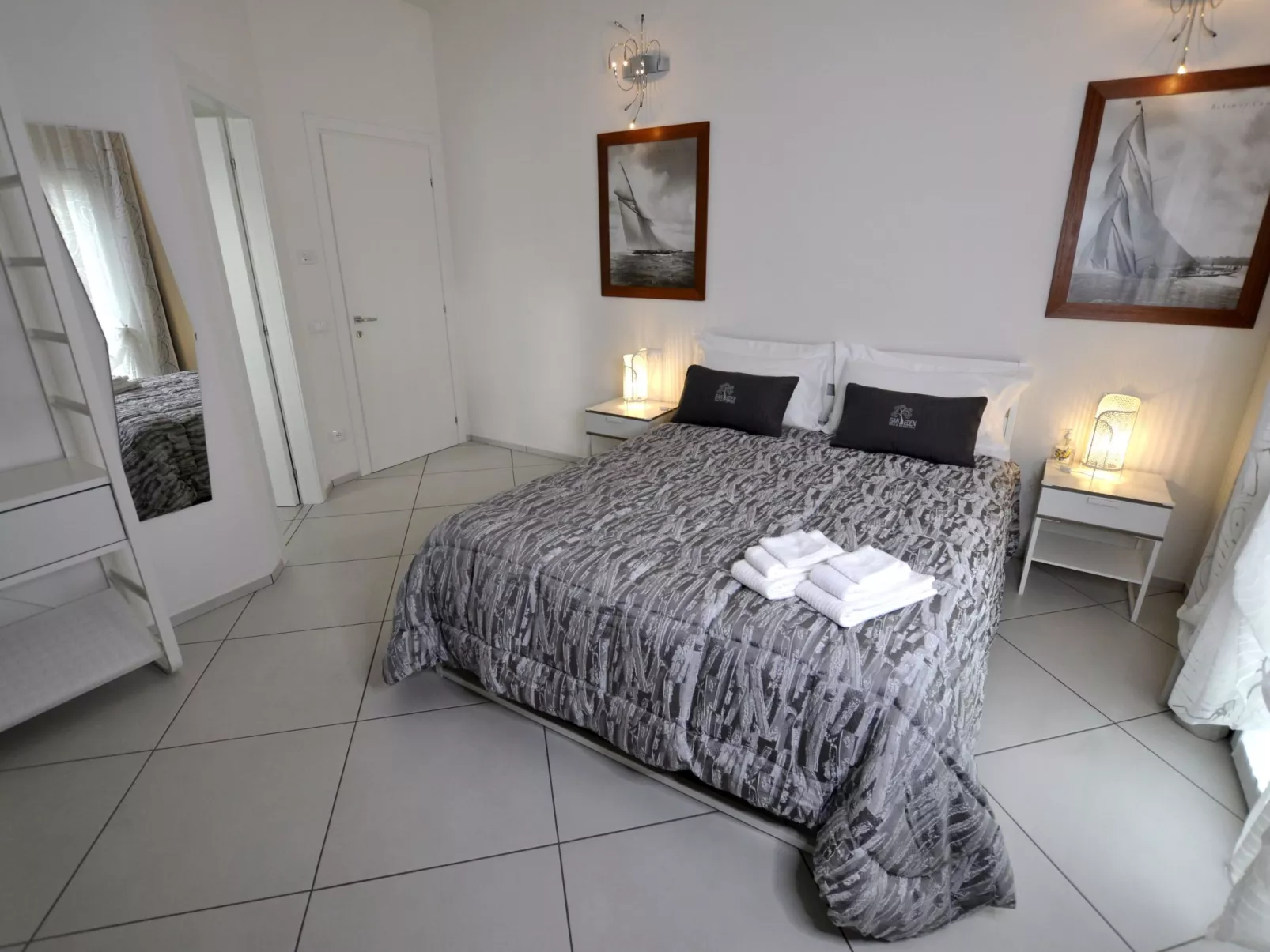 Gan Eden Nature House-Inside