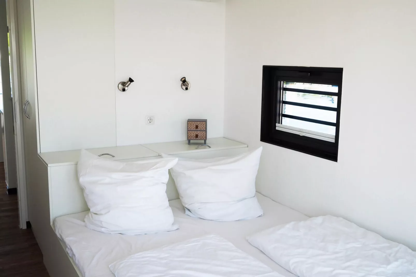 Hausboot Family & Friends mit Hund LP 8 / 1-2 Personen-Bedroom