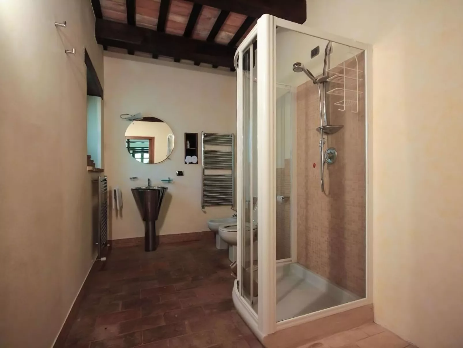 Ferienvilla 'Secret Montegiorgio-Dedans