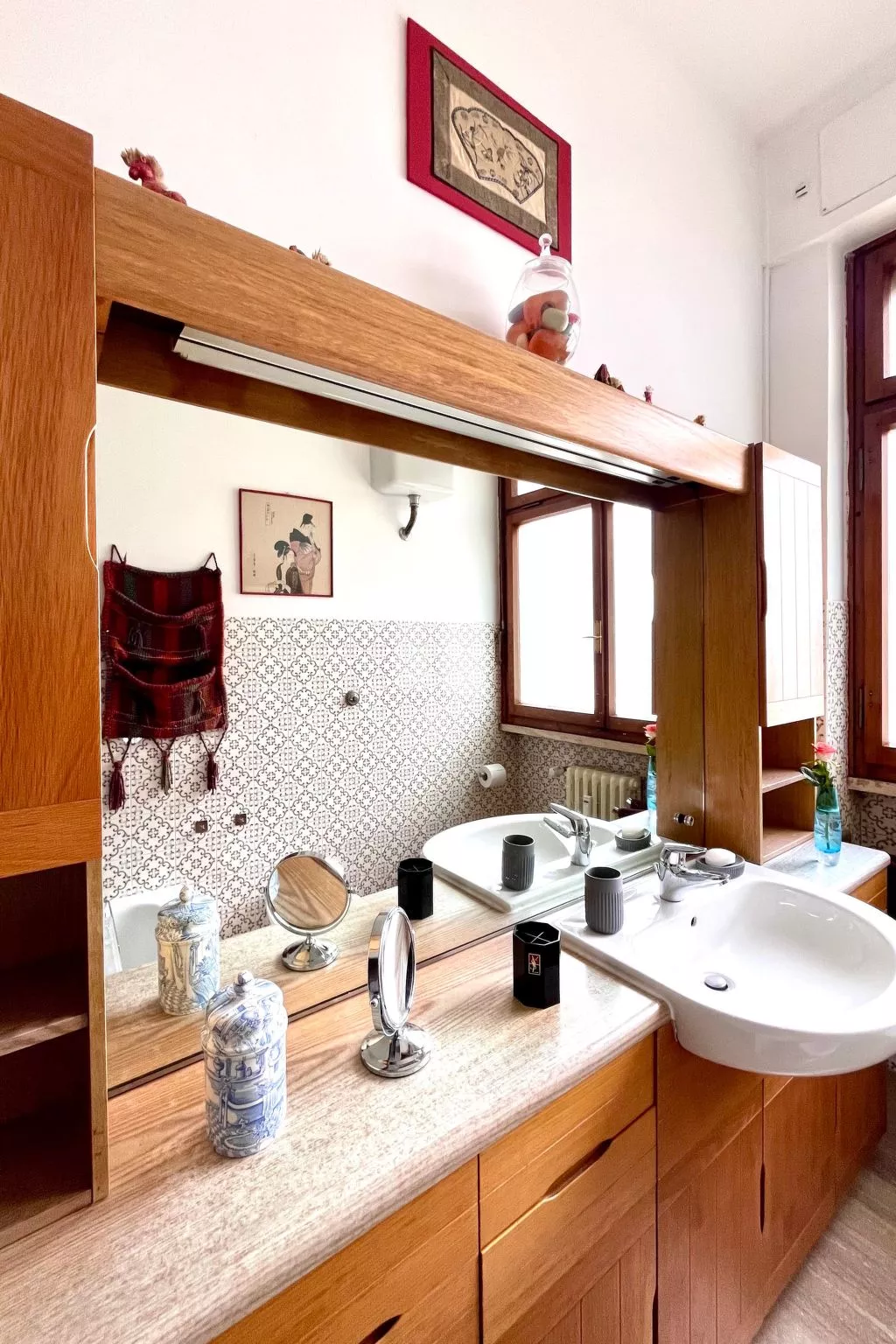 "Vatikan - Apt. x 4-Drinnen