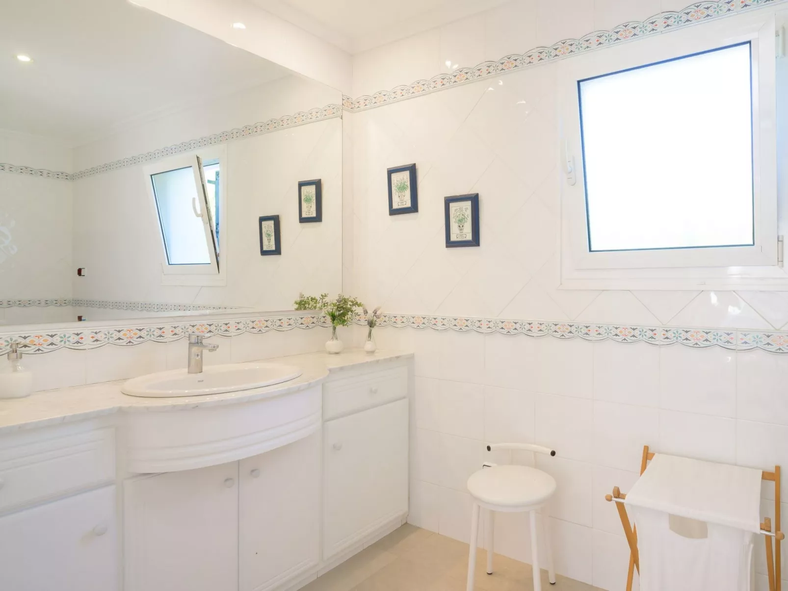 Villa Ponti A5 - direkt am Meer-Drinnen