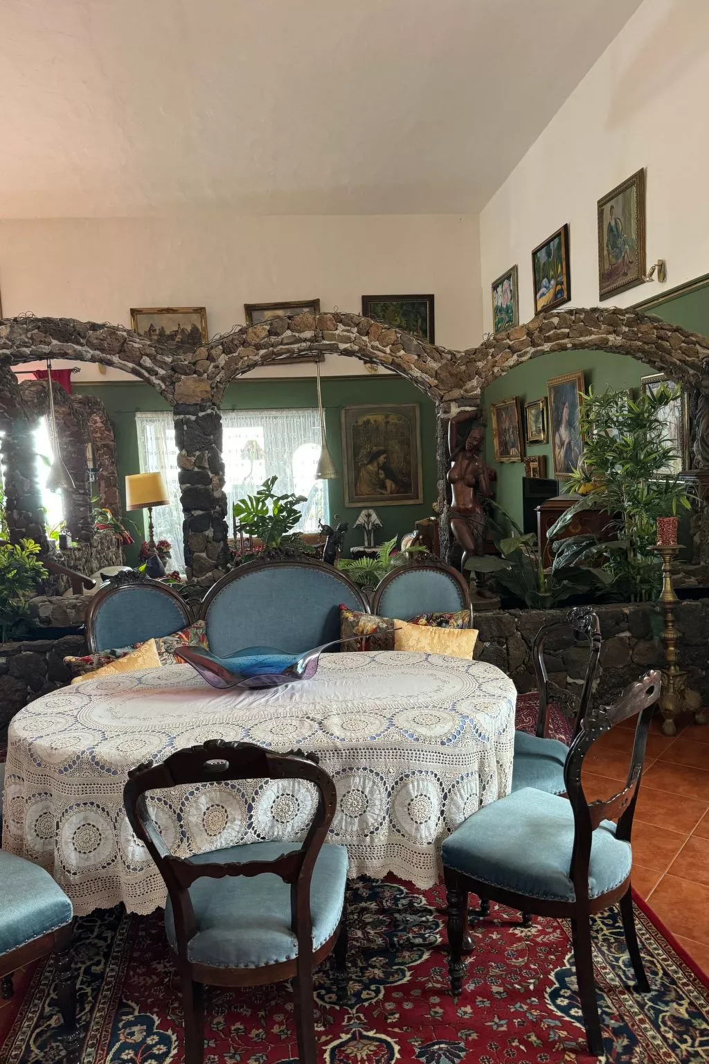 Finca 'Castillo Antonia-Inside