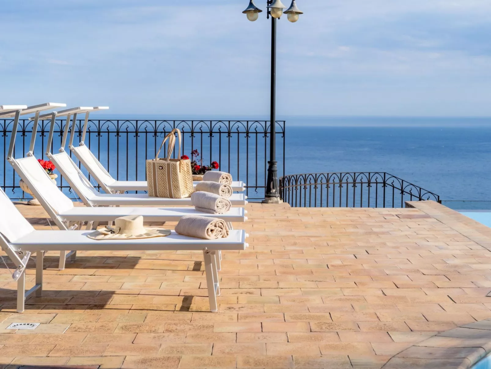 Villa Finù - Panoramavilla mit Pool-Image-tags.info