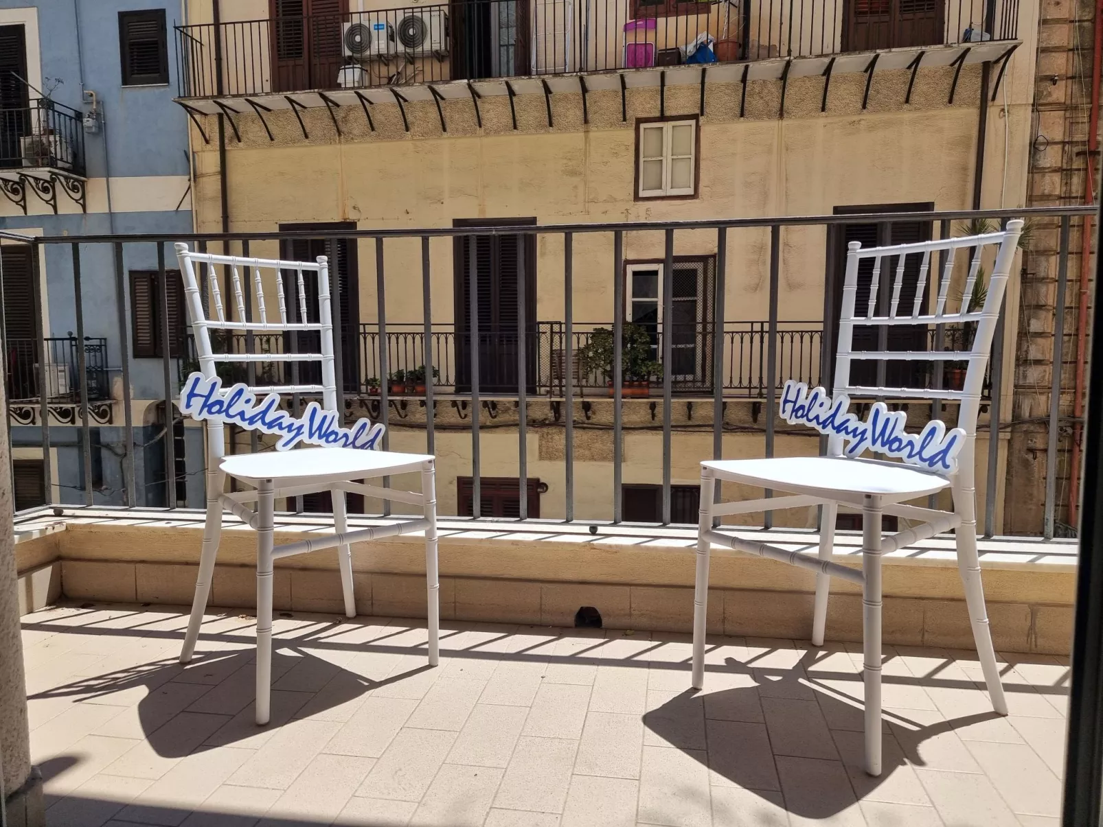 Kala Flat von Holiday World-Image-tags.info