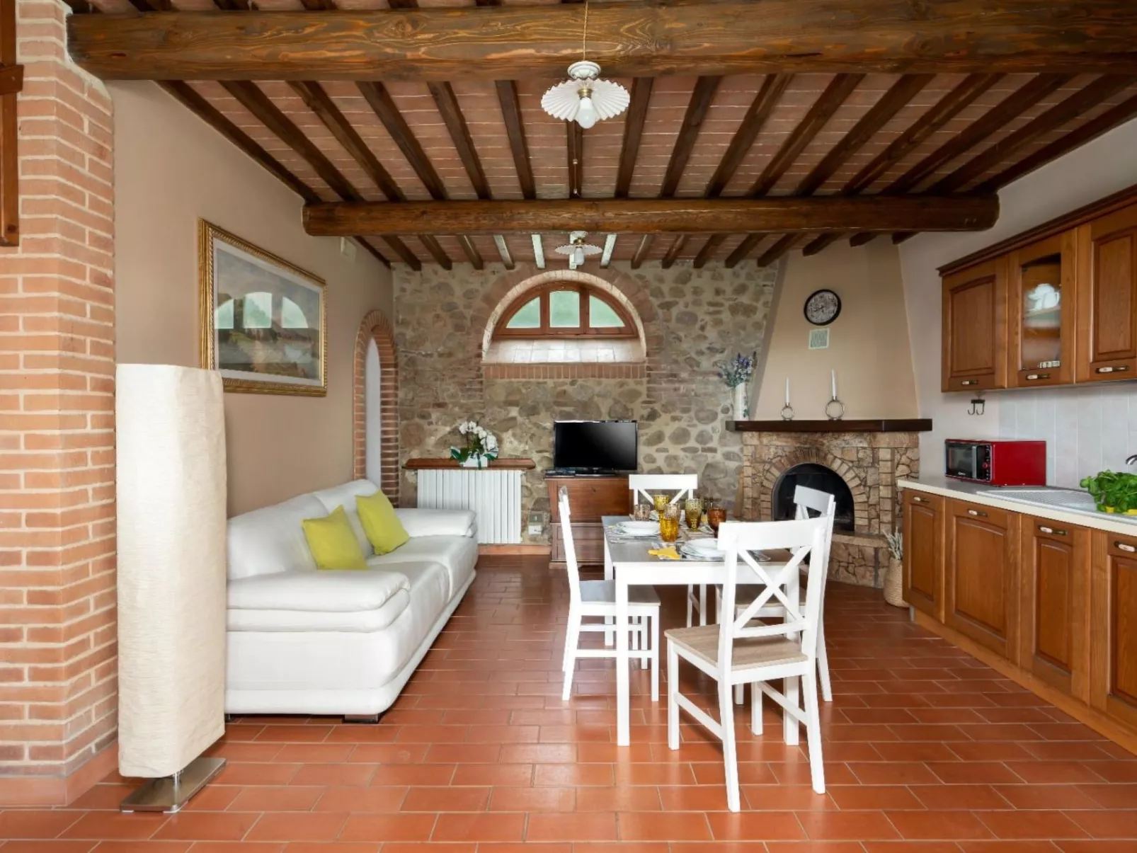 Villa Frantusina-Drinnen