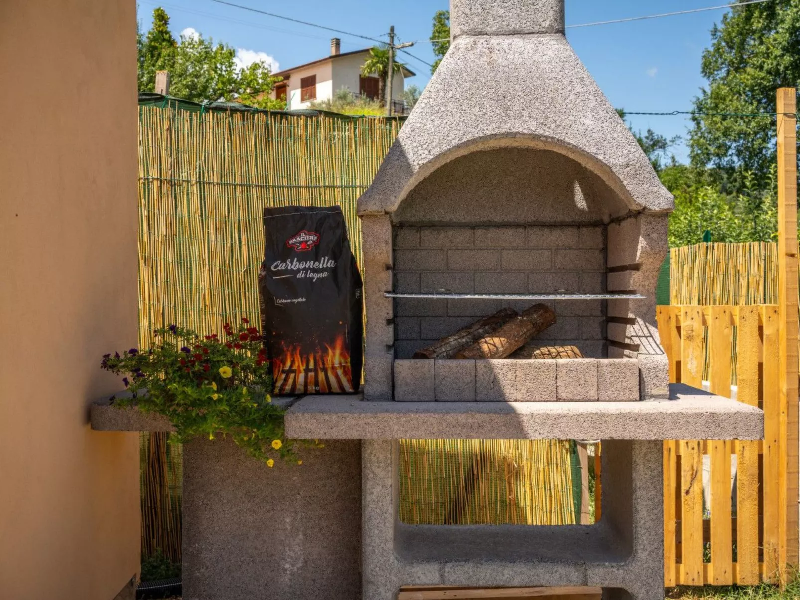 'Hortus la azurra'-Outside