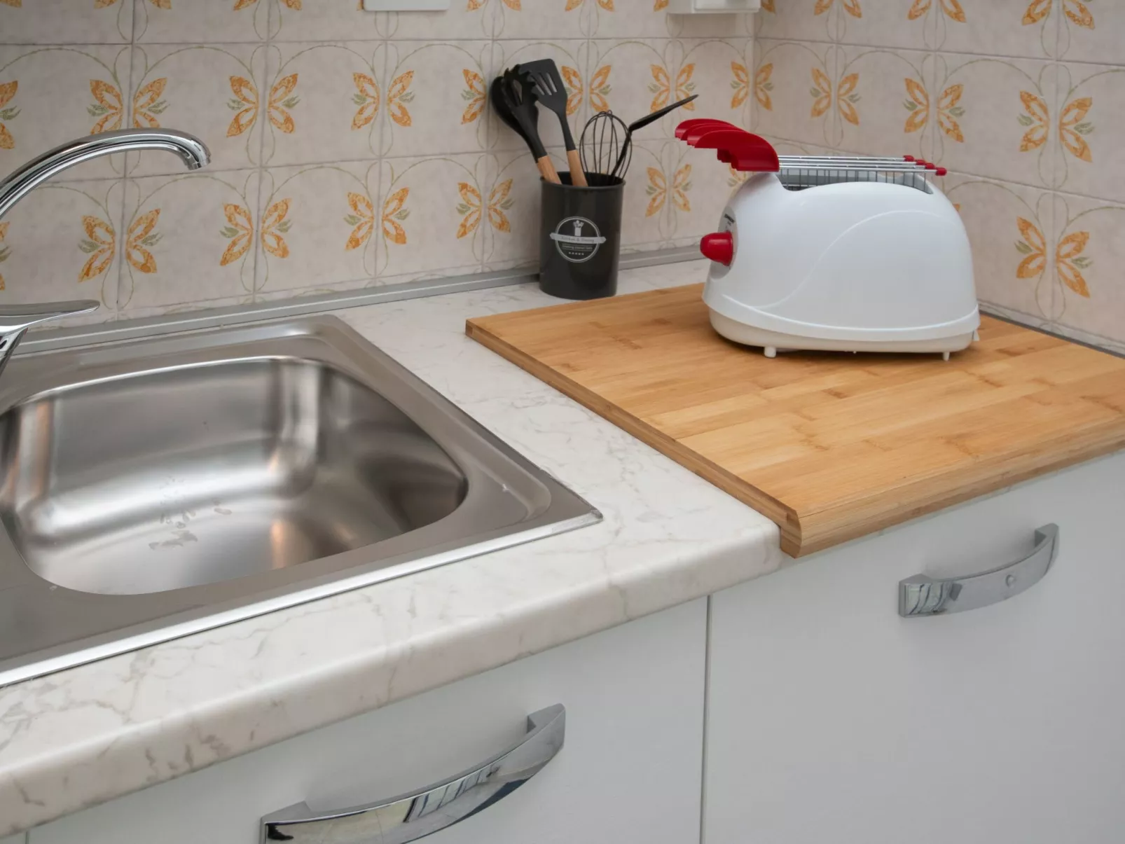 Studio 'Türkis' mit Terrasse-Drinnen