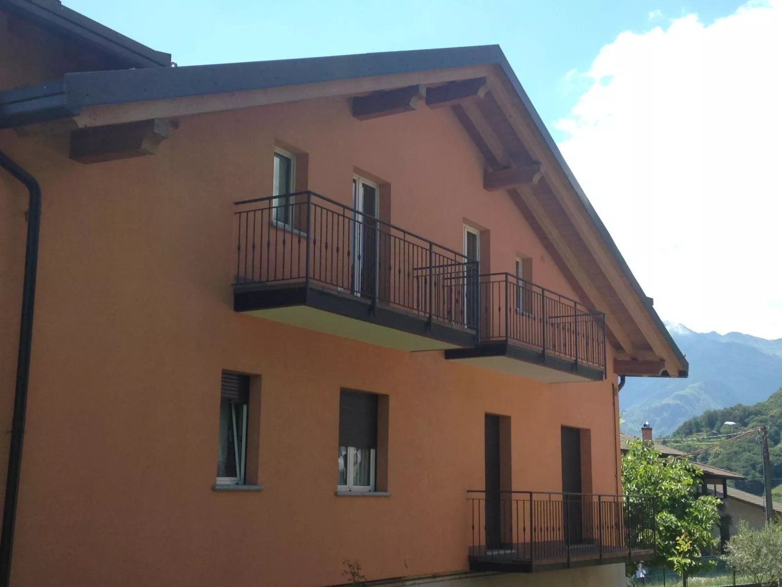 Wohnung "Spaziosa mansarda"-Draußen