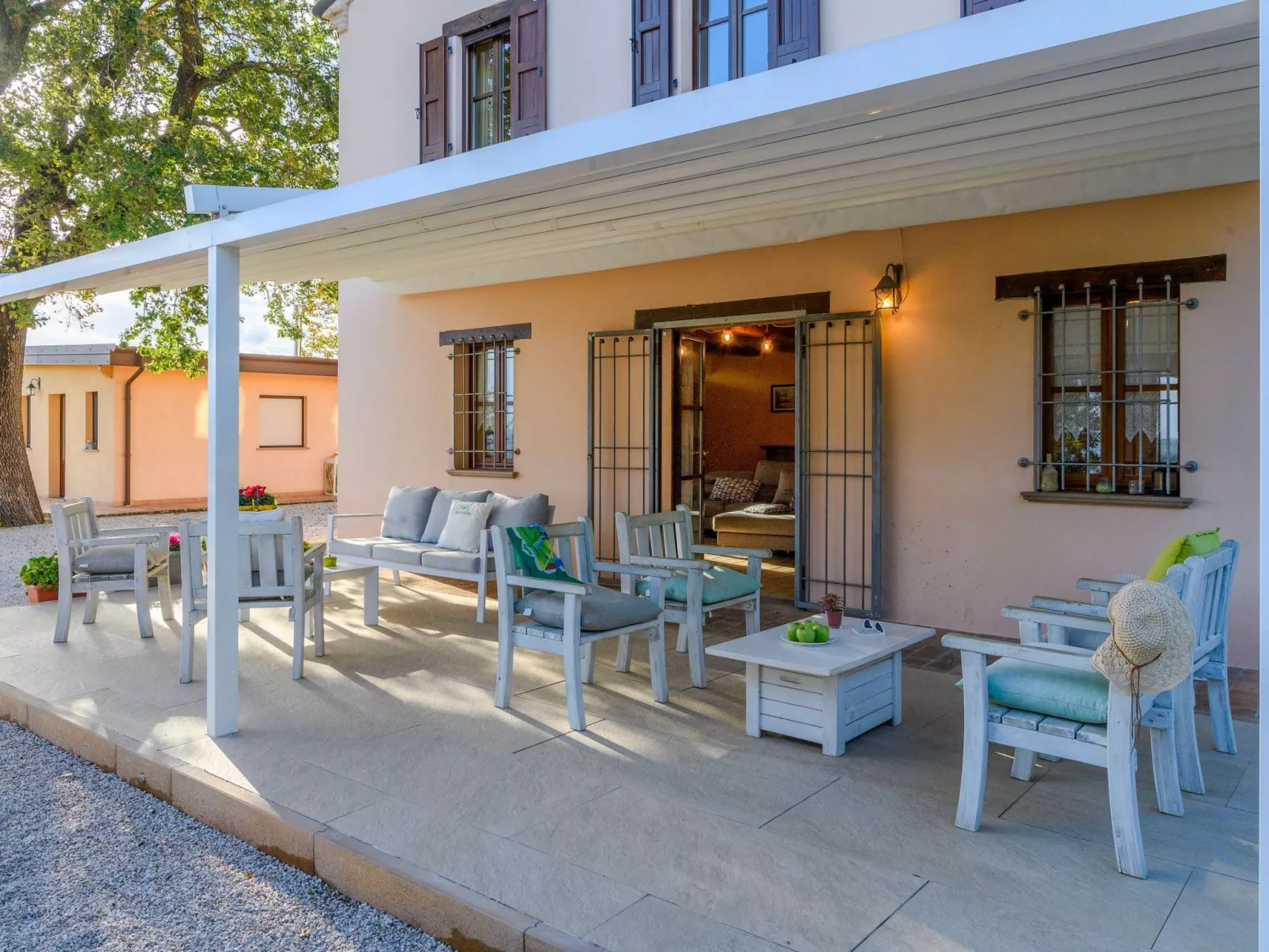 Casale Partemio-Dehors