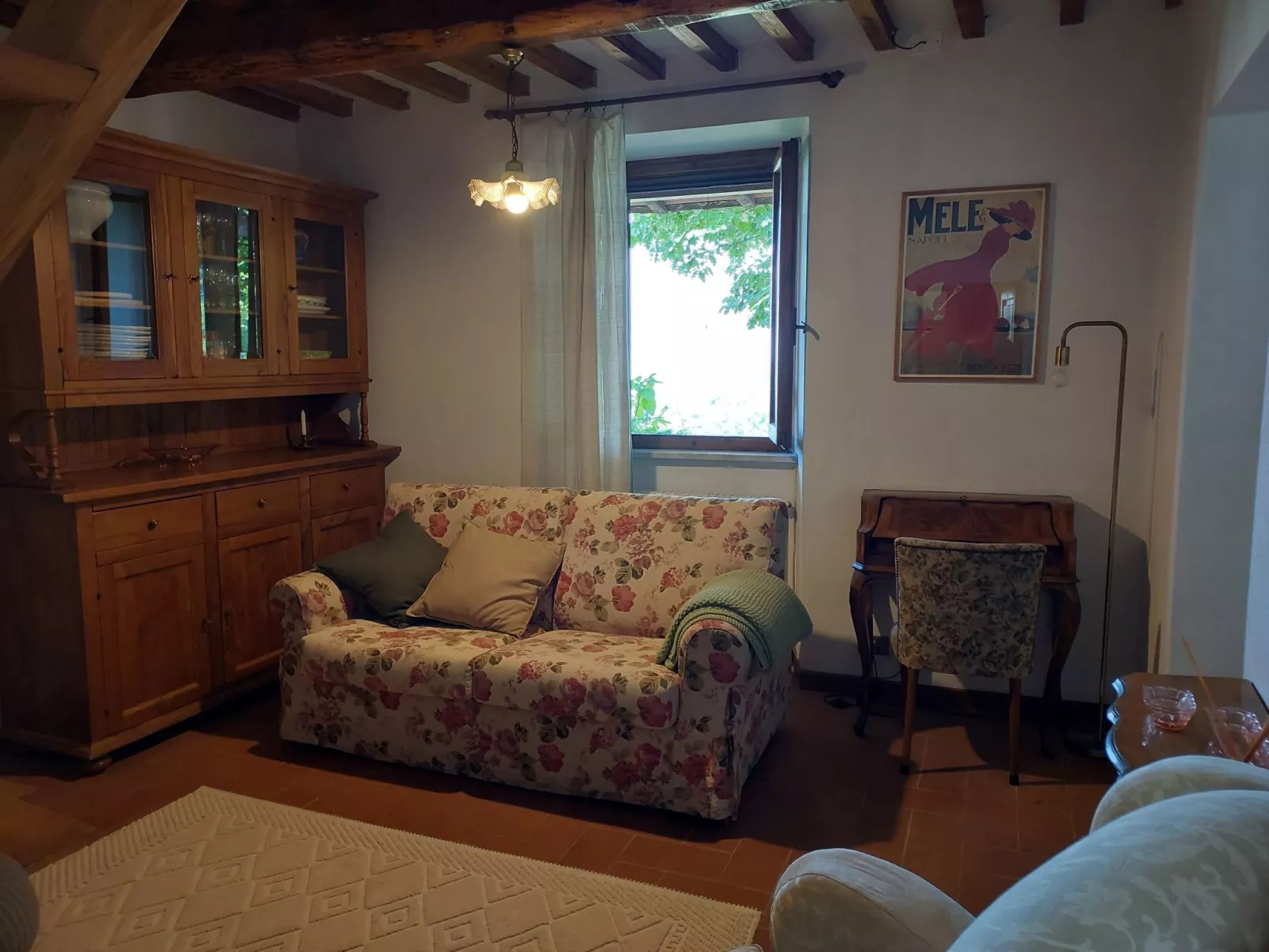 'Casa Peppina' mit Terrasse-Dedans