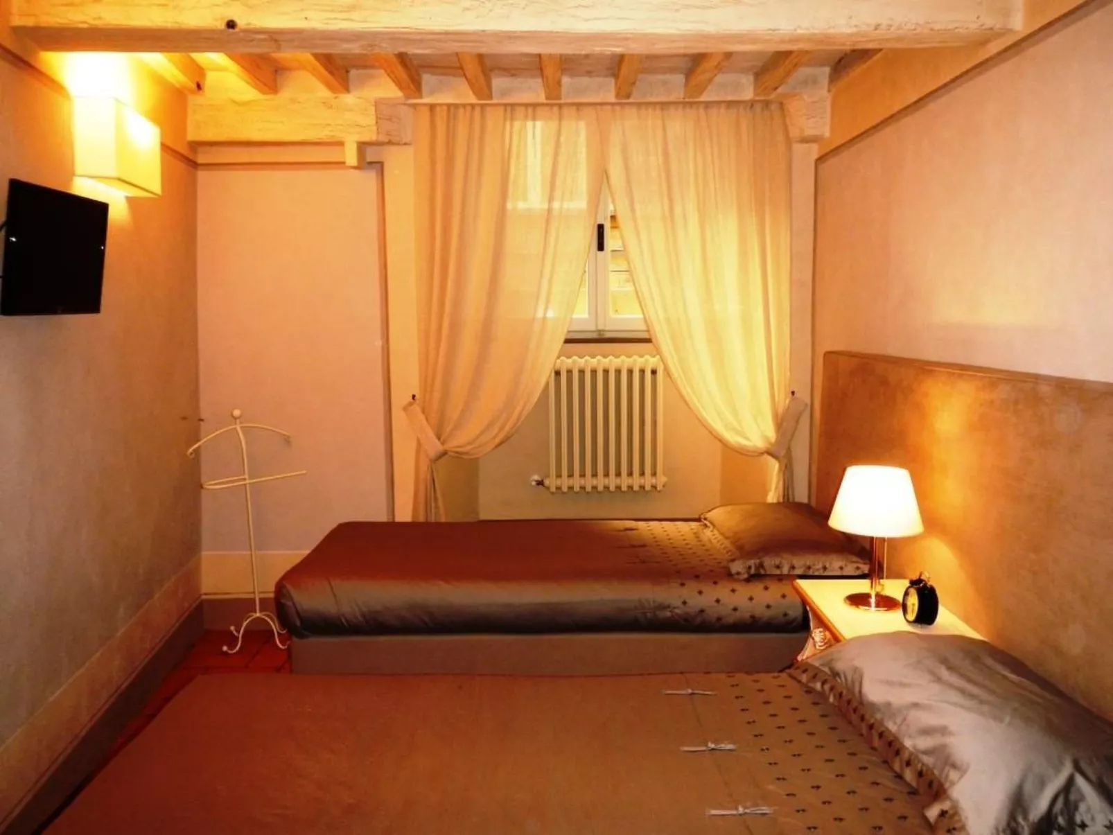 Stilvolle Wohnung mit Whirlpool in einem Renaissance-Palazzo mitten in Cortona-Inside