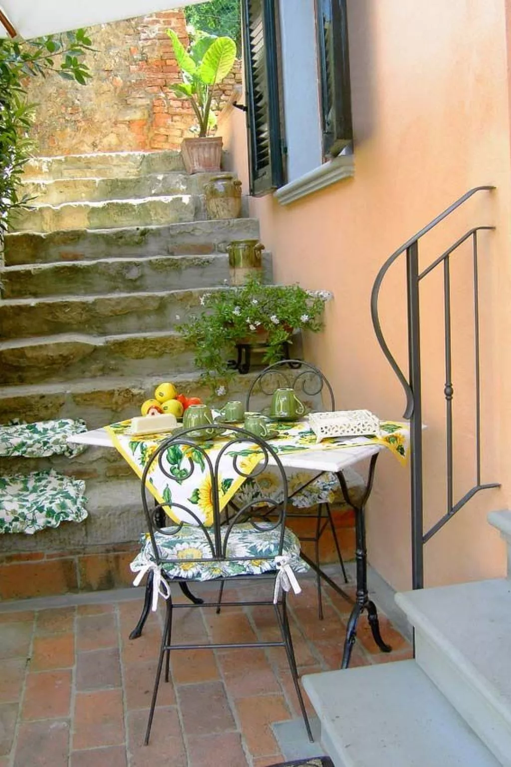 Für 4 Personen ca. 70 m&sup2; in Palaia, Toskana (Provinz Pisa)-Dehors