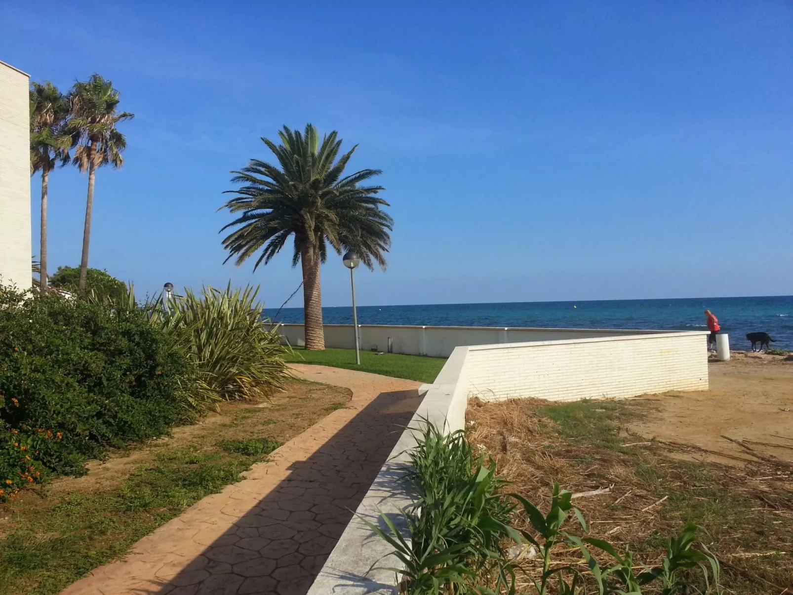 LUXUS APPARTMENT MIT MEERSICHT AUS DER TERRASSE-Outside