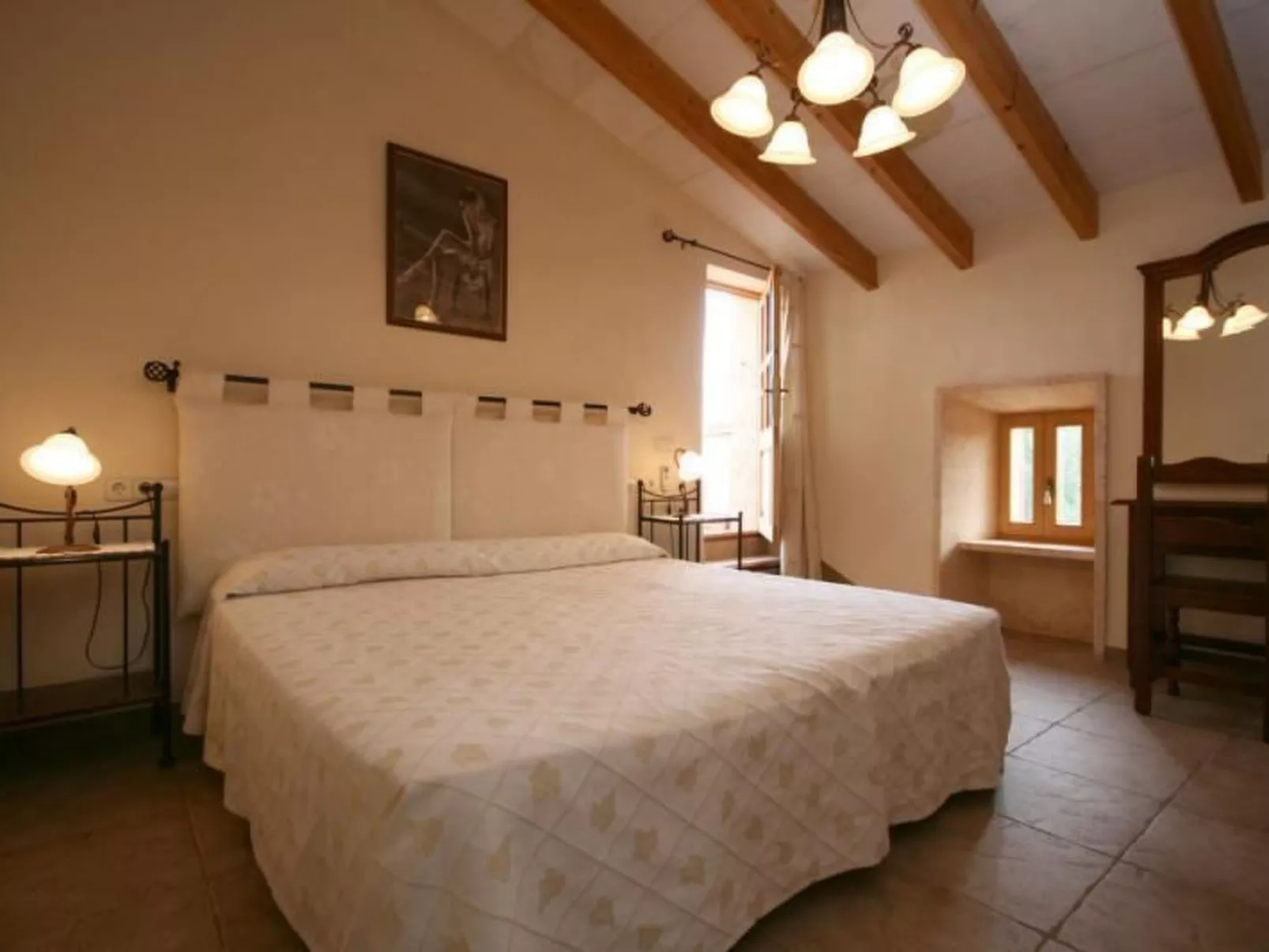 Finca 'Esporrassar' mit Terrasse-Inside