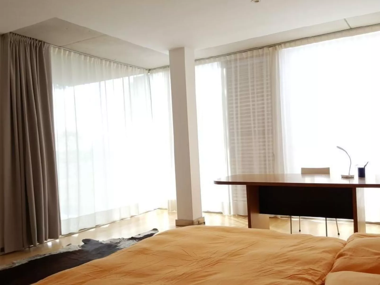 Design Vila mit Pool-Inside