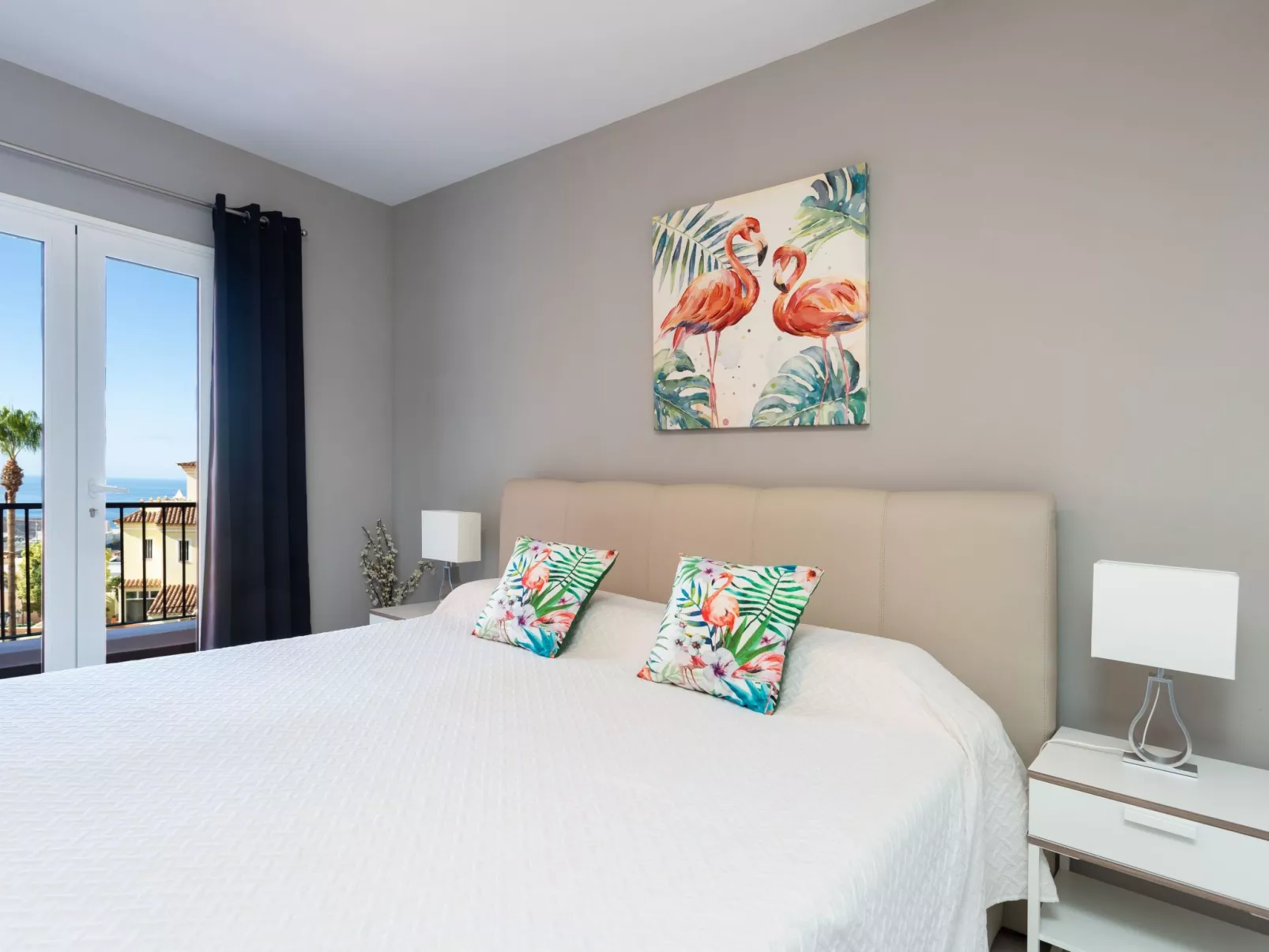 Villa del Duque-Inside