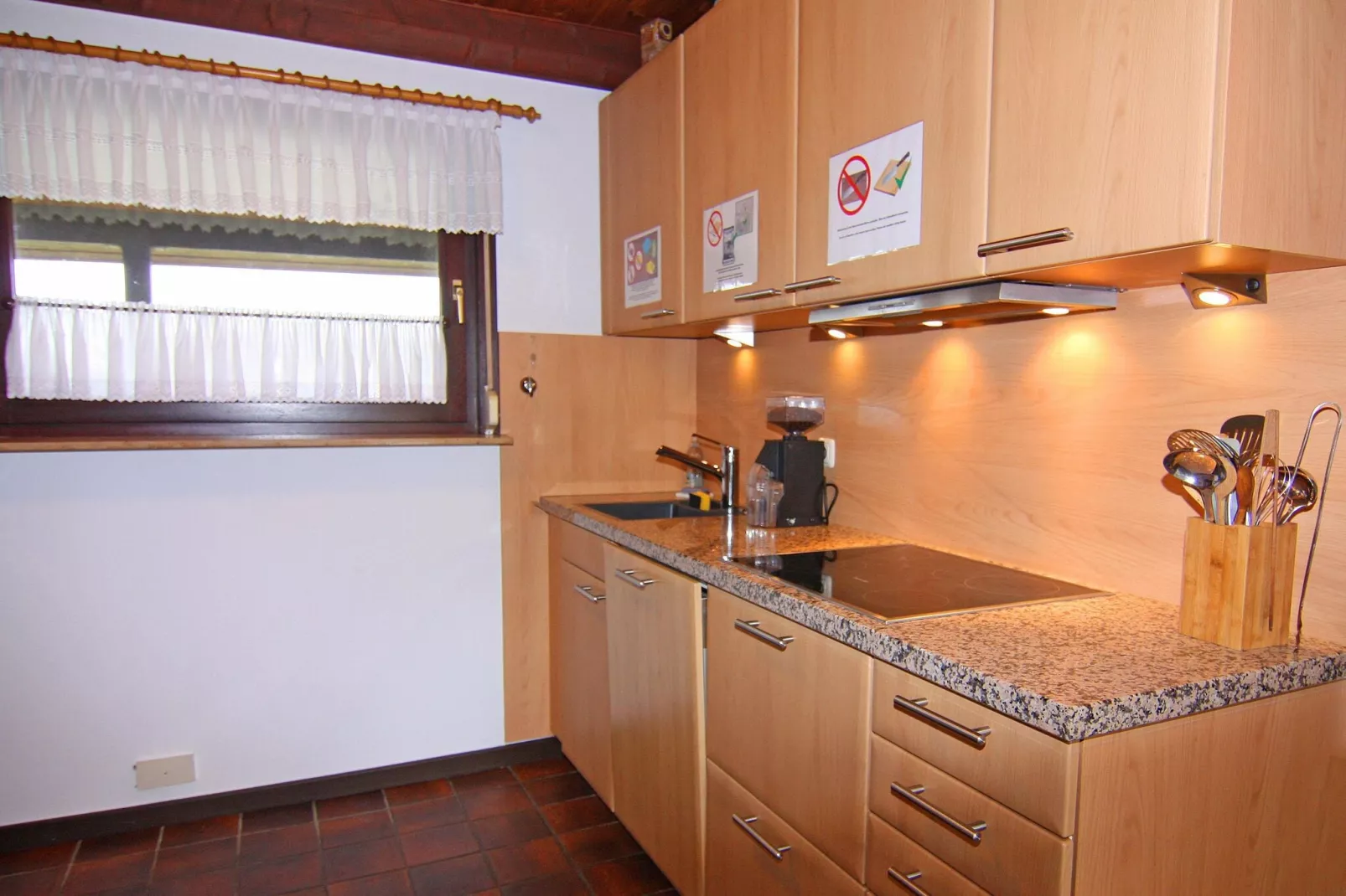 Nurdachhaus-Kitchen