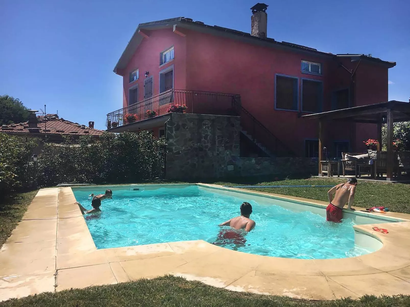 Villa 'Monticello' mit eigenem Pool-Draußen