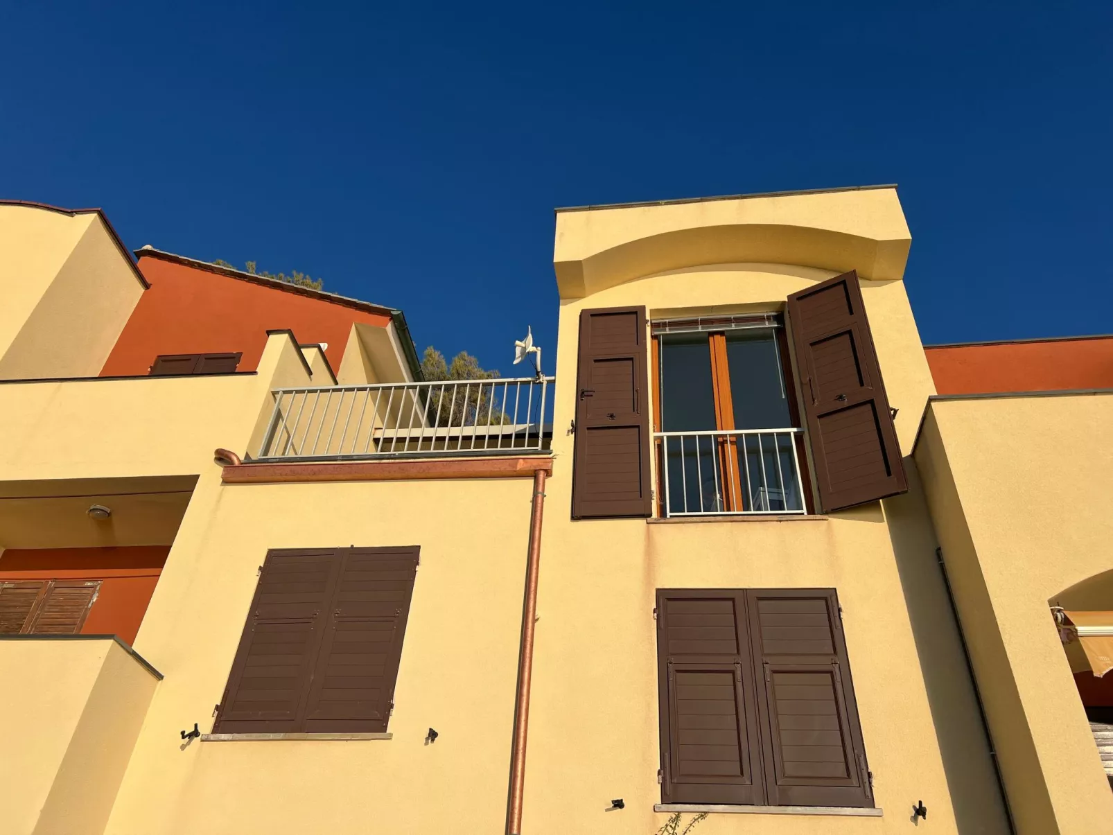 House Agave by Holiday World-Dehors