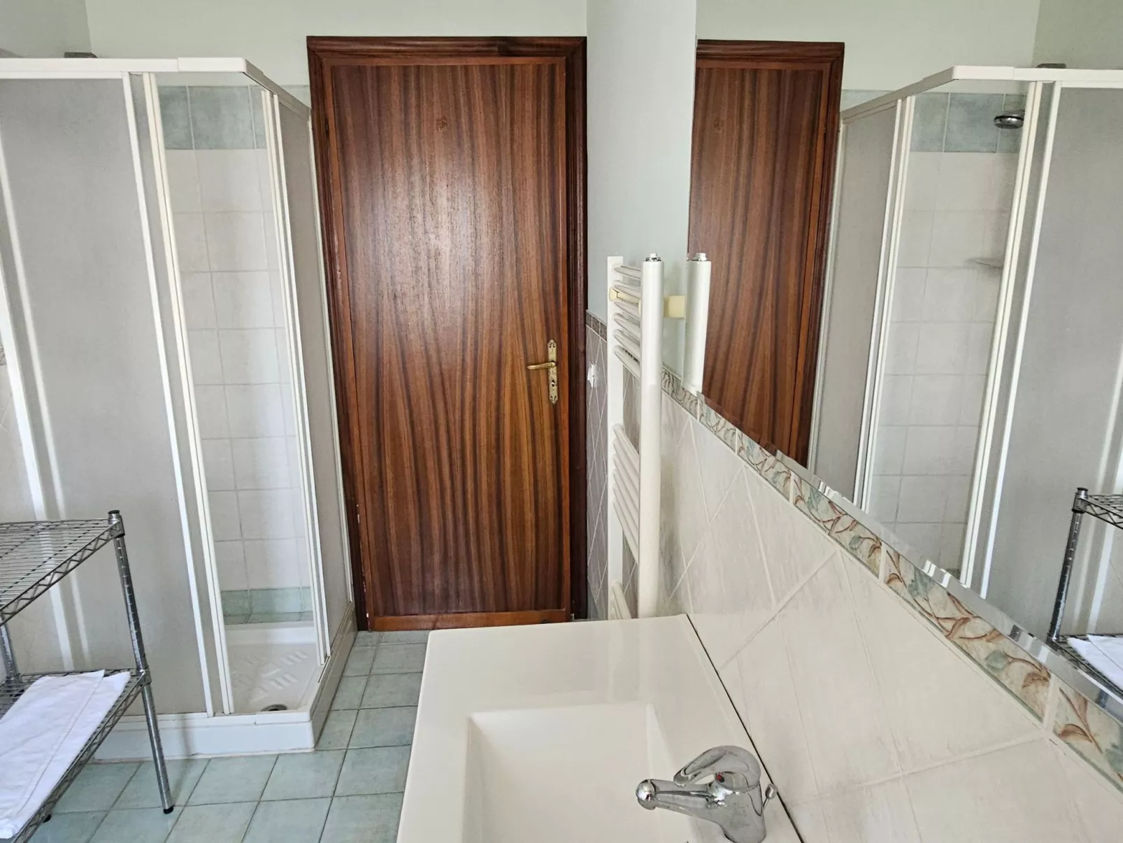 BellaVista-Image-tags.info