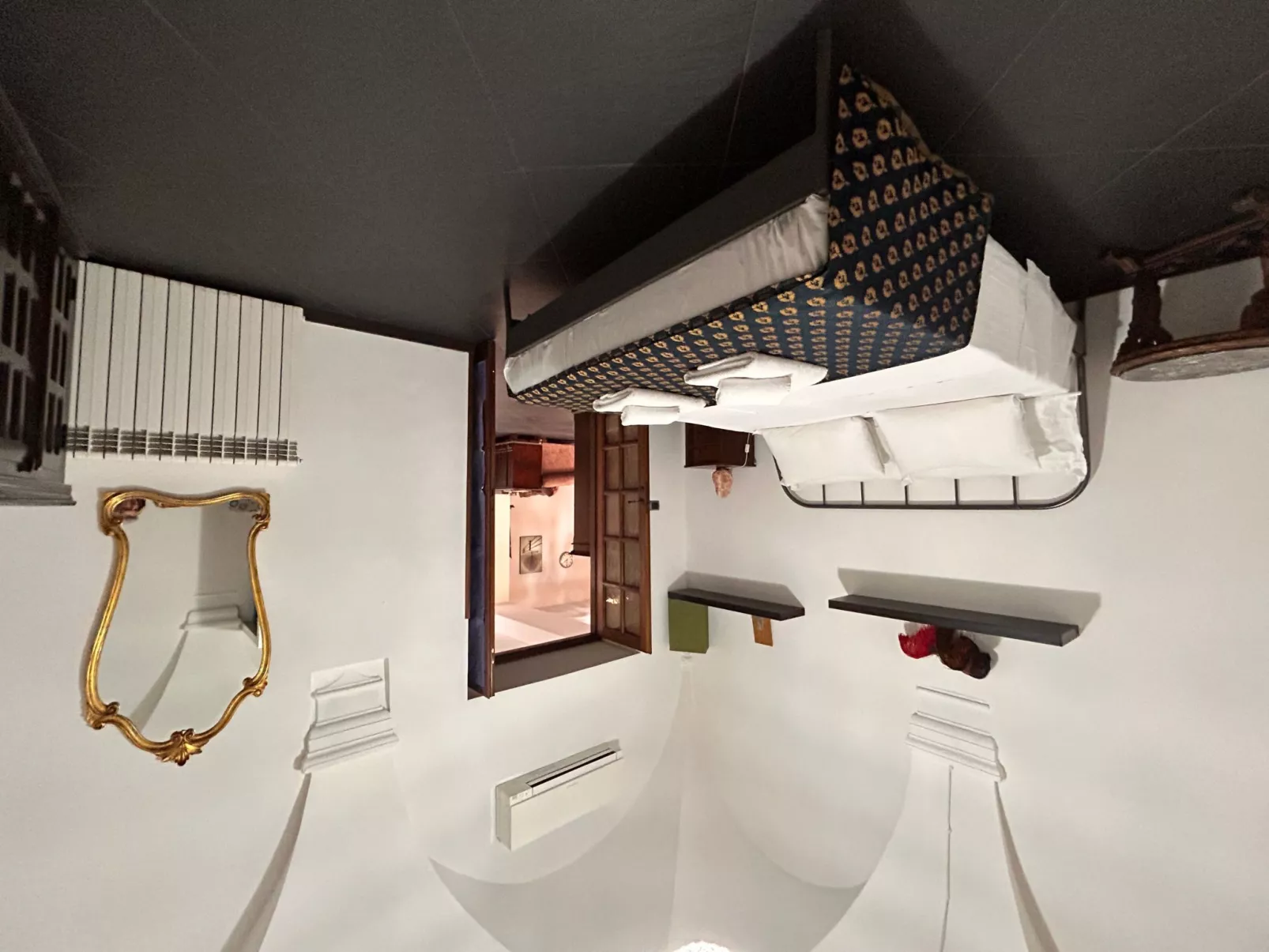 Zwei Schlafzimmer mit Garten und Whirlpool-Dedans