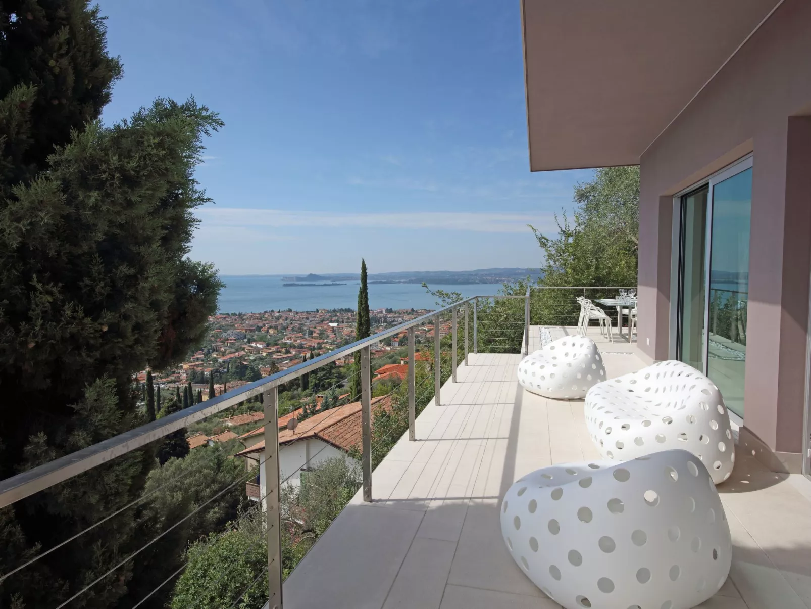 Exklusive Villa Agave mit Seeblick und privatem Pool-Draußen