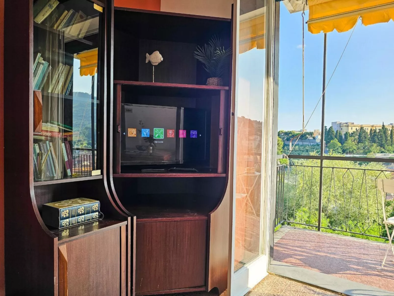 Mare e Mimose von Holiday World-Drinnen