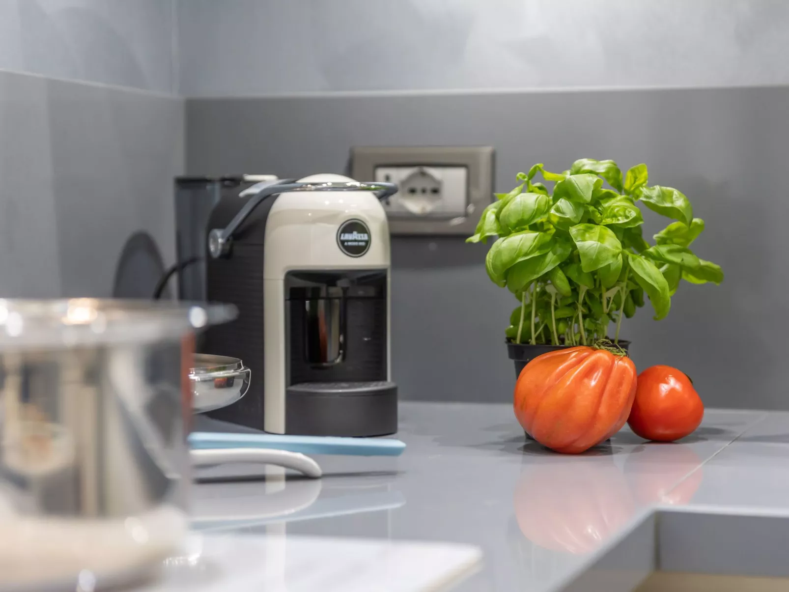 Loving Alassio - Eine hochmoderne Drei-Zimmer-Wohnung am Meer-Dedans