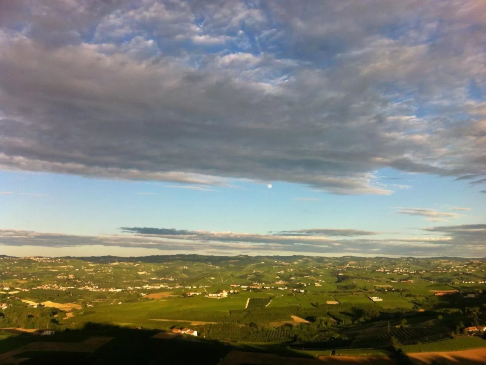 Wohnung in Verduno mit Garten-Draußen