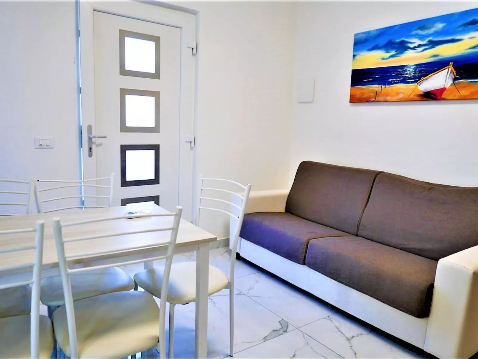 Fiorita 5 - erster Stock-Drinnen