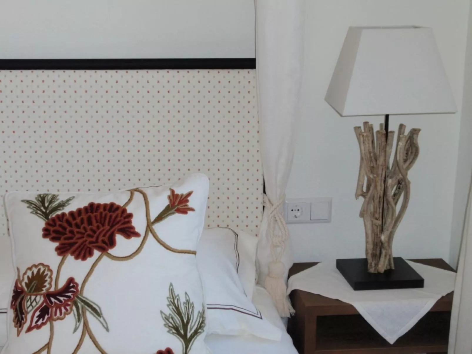 Traumhafter Rustico direkt am Ufer des Gardasees-Inside