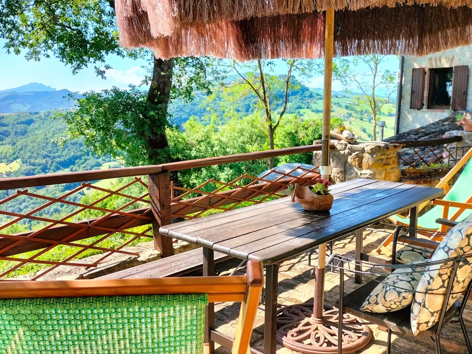 Charmantes Bauernhaus in Penna San Giovanni-Dehors