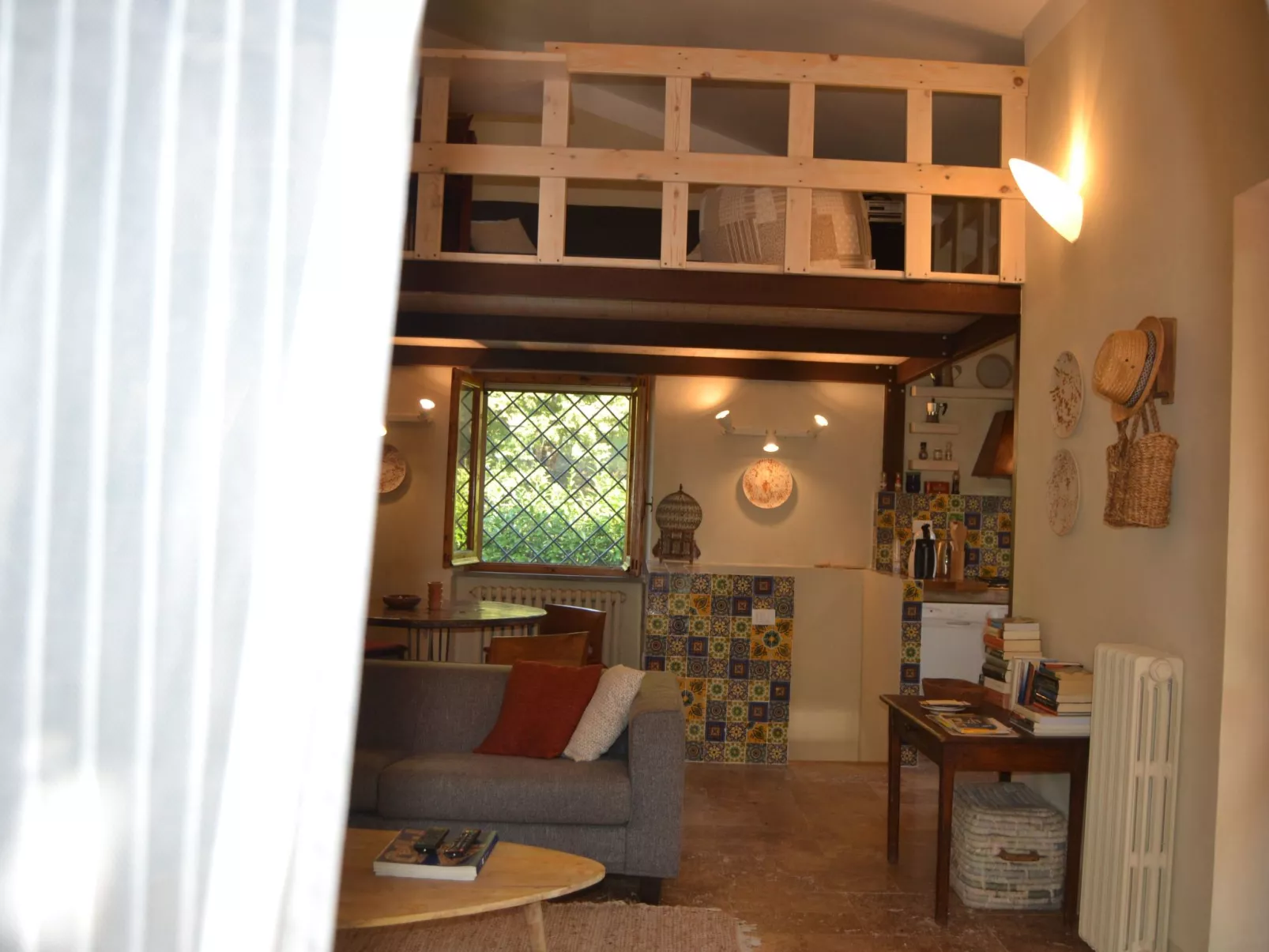 Freistehendes Haus mit Garten zur alleinigen Nutzung-Dedans