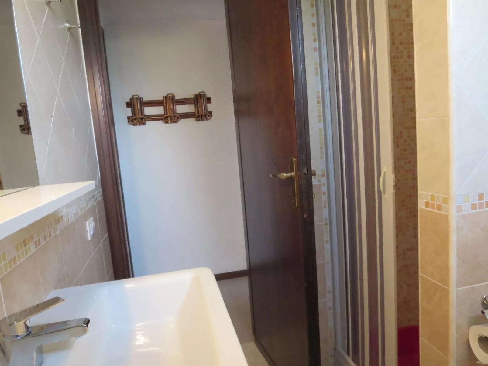 Trilo Mulbery mit großem Garten-Inside