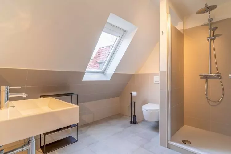 Seapoint-Bathroom