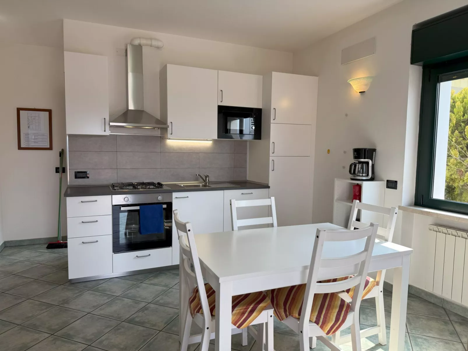 Wohnung in Solarolo mit privatem Parkplatz-Drinnen