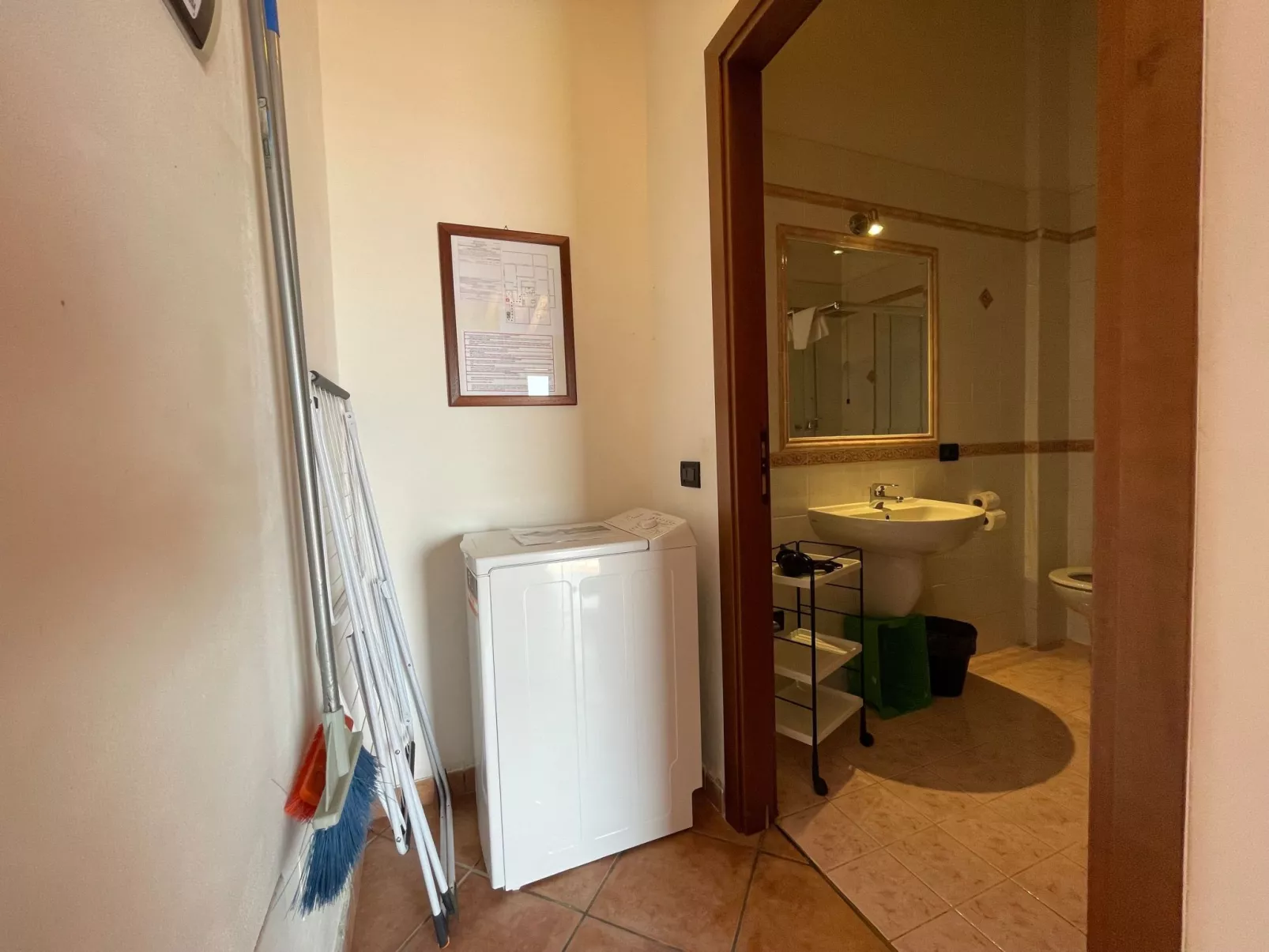 Wohnung in Solarolo mit privatem Parkplatz-Drinnen