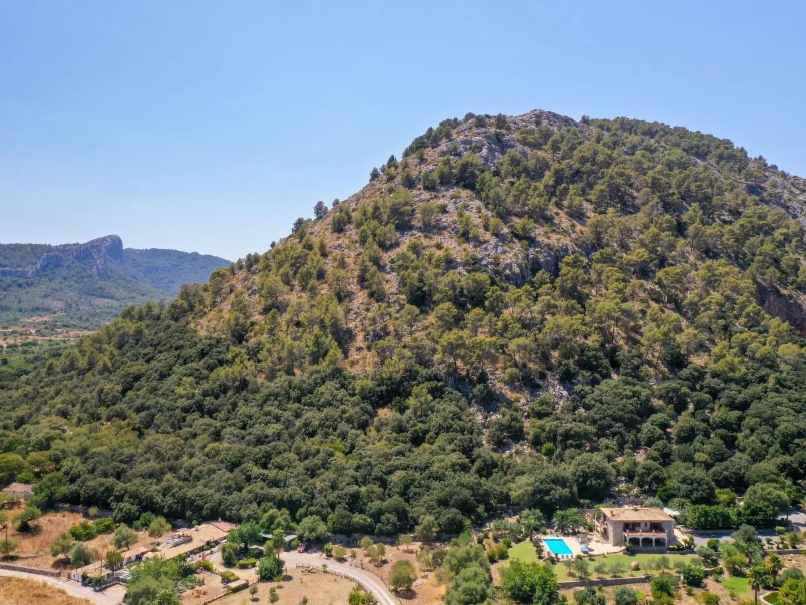 Prächtiges Landhaus mit spektakulärer Aussicht-Image-tags.info