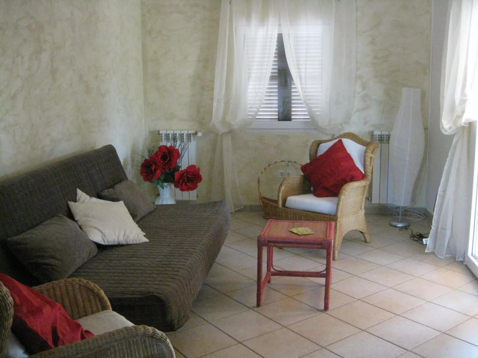 Ferienvilla mit Garten, Grill und Terrasse-Image-tags.info