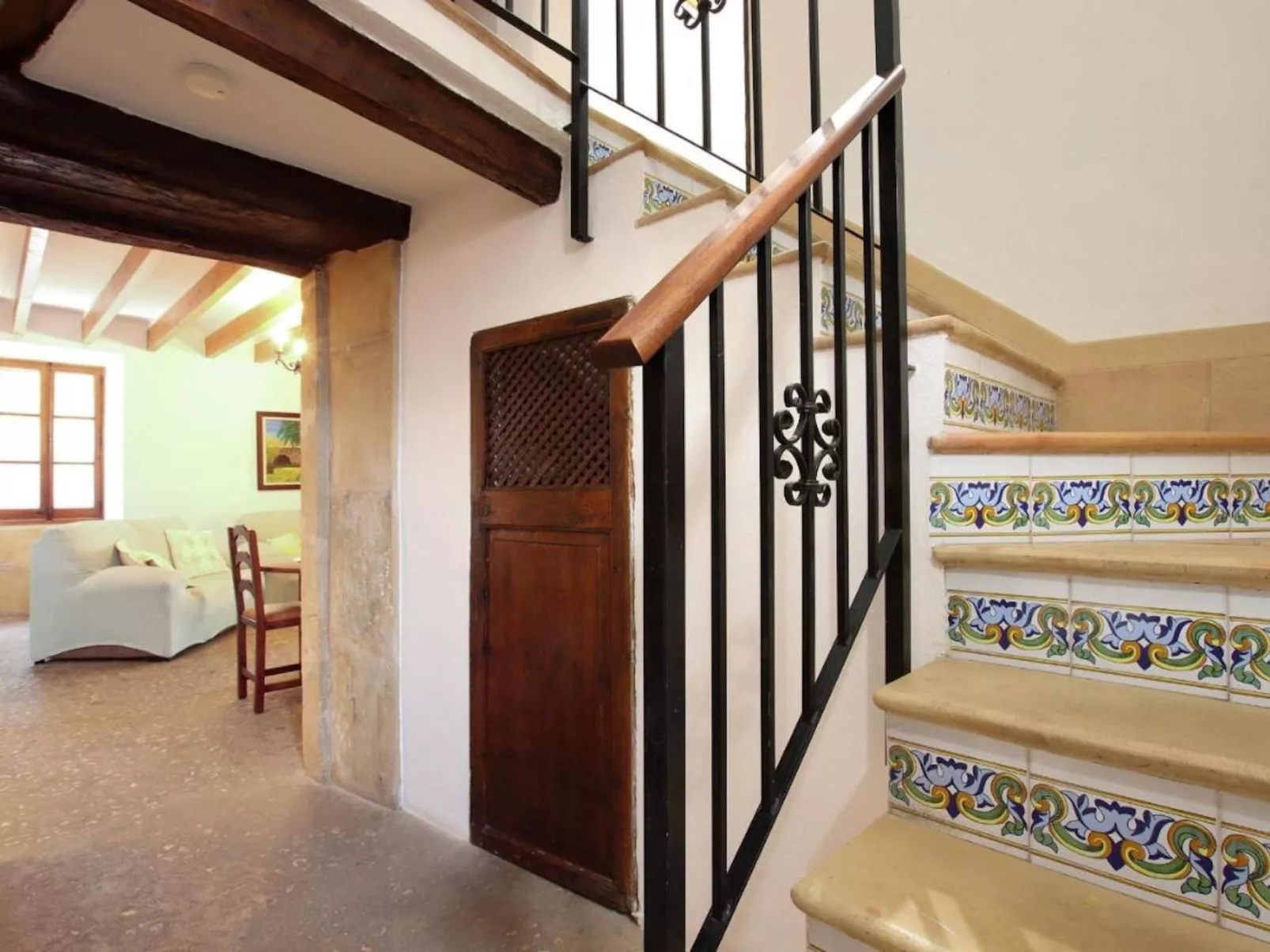 Villa Camp Redo-Outside